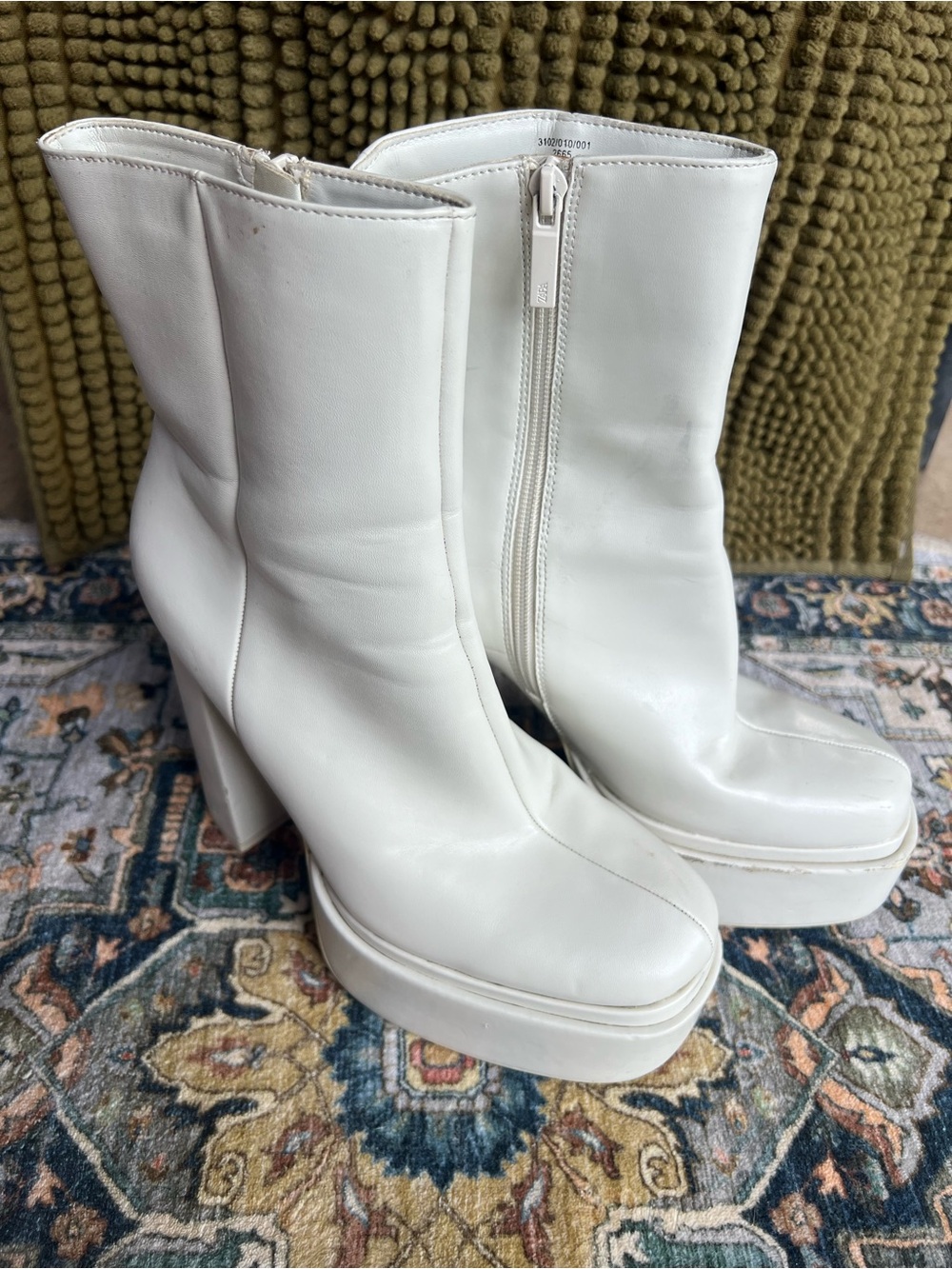 Zara White Platform Ankle Boots with Side Zip